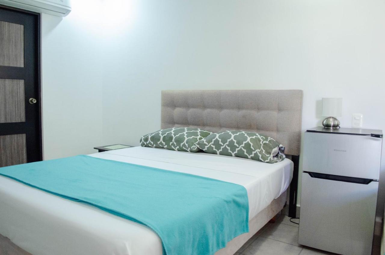 Pedregal Suites - Marina And Downtown Cabo San Lucas Ngoại thất bức ảnh