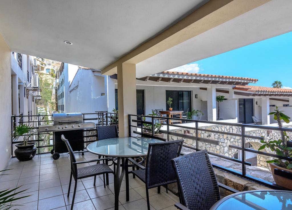 Pedregal Suites - Marina And Downtown Cabo San Lucas Ngoại thất bức ảnh